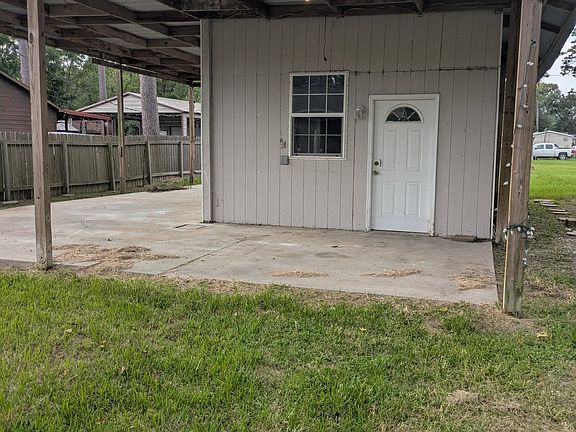 3rd image of 4823 Pecan Ln