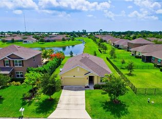 358 Lexington Ct SW, Vero Beach, FL 32962
