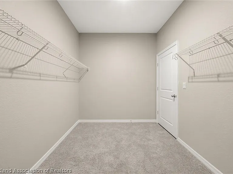 845 Peachtree Dr — Photo 24