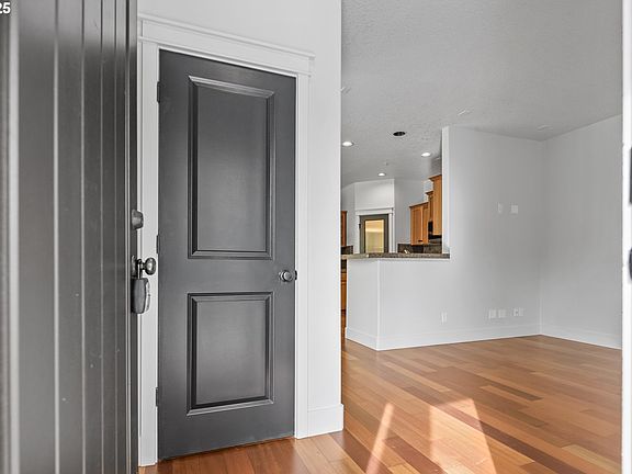 3rd image of 29291 SW Villebois Dr S