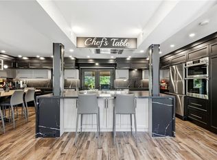 36 Lakeview Dr, Hamilton, ON L8E4X2