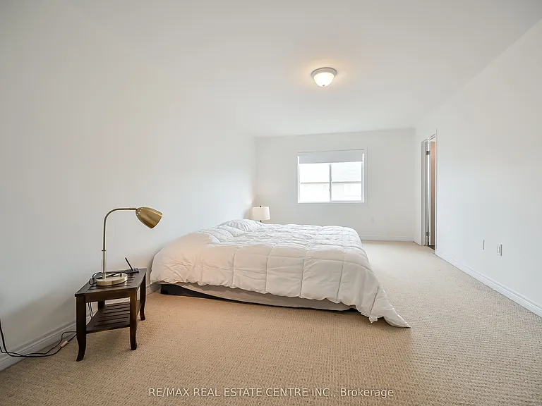 226 Lormont Blvd — Photo 22