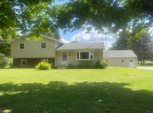 1885 S College Rd, Mason, MI 48854