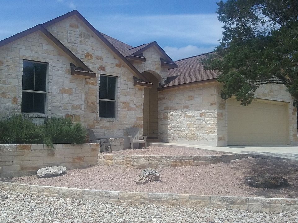 1st image of 20 Long Bow Ln