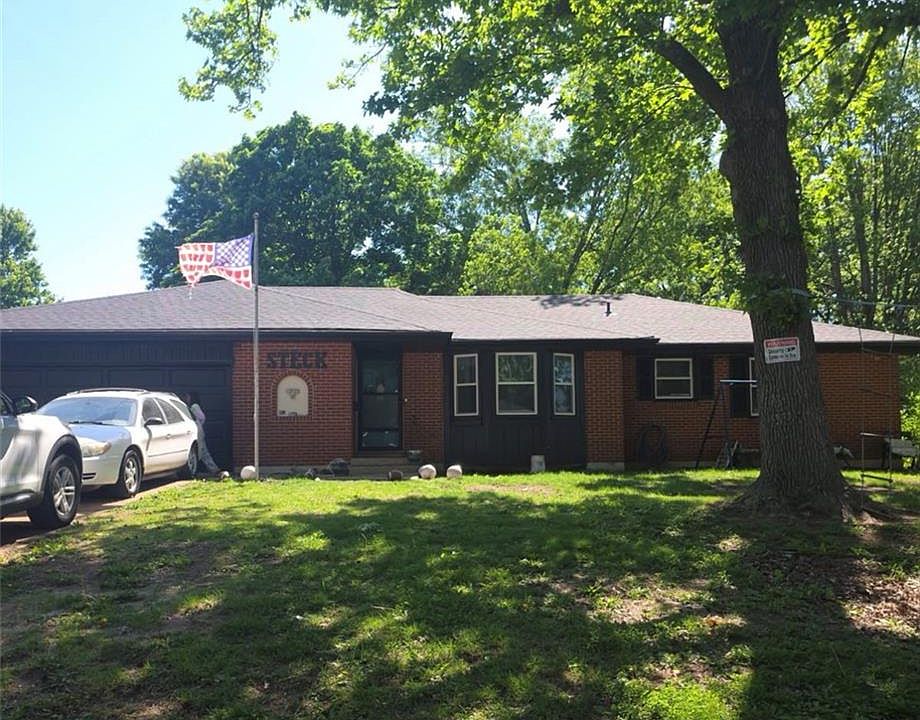 1st image of 8951 Rene St