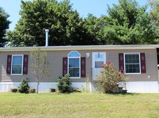 15 2nd St, Sturbridge, MA 01566