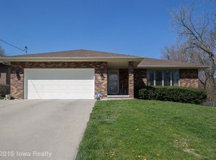 1313 Kenyon Ave, Des Moines, IA 50315