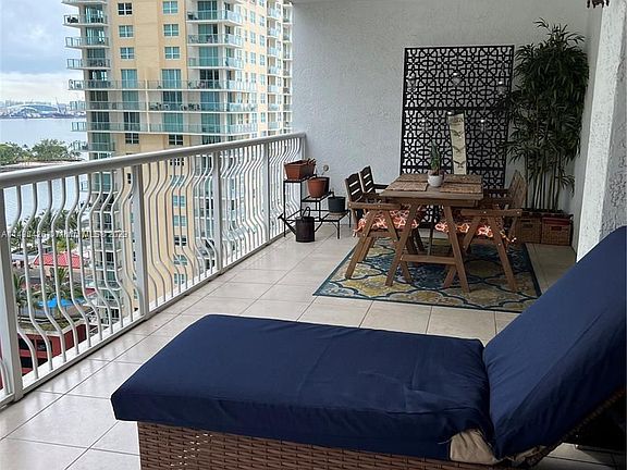 5th image of 1200 Brickell Bay Dr APT 2012