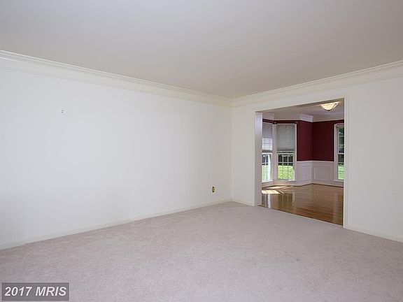4th image of 3546 Forest Haven Dr