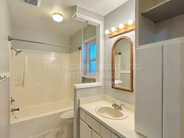 5462 SW Murray Blvd — Photo 17