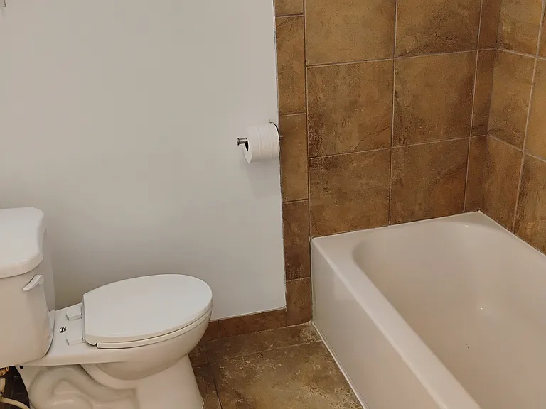 1205 Lair Ave — Photo 6