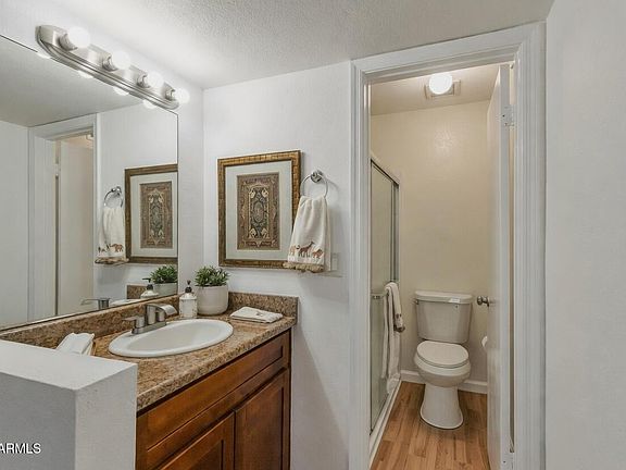 4th image of 623 W GUADALUPE Road #214