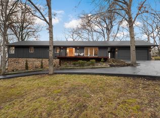 2663 E Melbourne Rd, Springfield, MO 65804