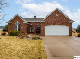 2972 Deer Run, Fremont, NE 68025