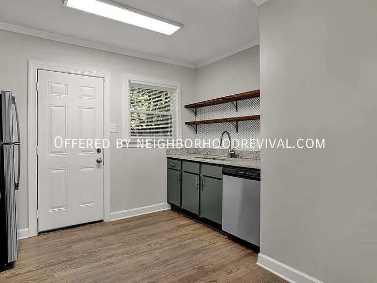 140 S Holmes St — Photo 7