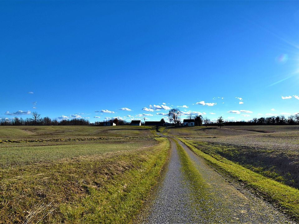 1st image of 21382 Dubois Blacktop Rd