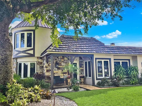 3414 Norfolk St, Pompano Beach, FL 33062