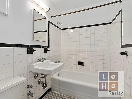 Sold by LoHo Realty | media 23