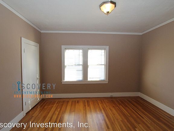 4th image of 420 Wayne Ave