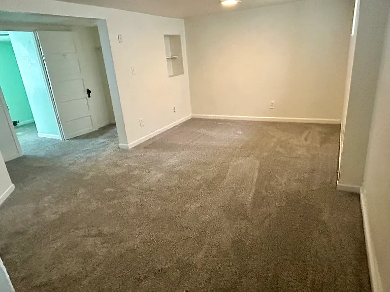 2021 6th Ave #B — Photo 10
