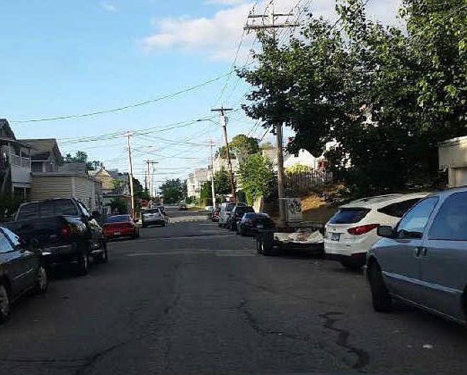 2nd image of 94 Hawkins St
