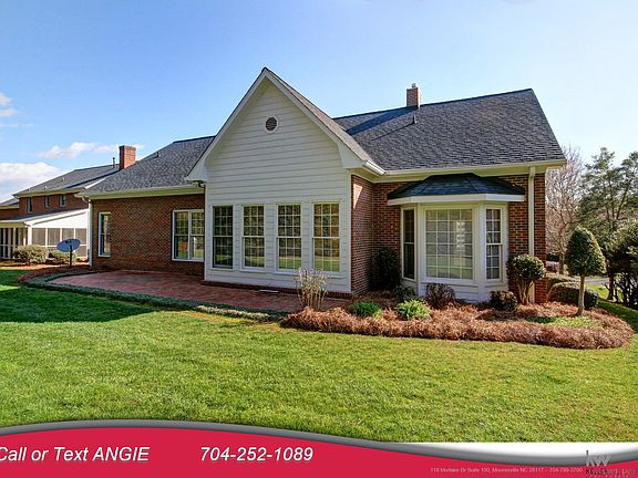 2nd image of 1009 Argyle Ct