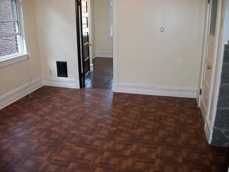 371 Dover St — Photo 12