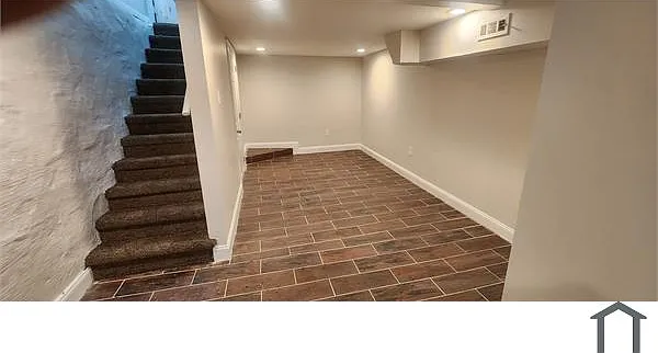 2 bed, 900 sqft, $1,700 — Photo 3