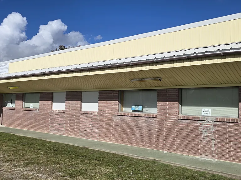 5314 Highway 182 W — Photo 1