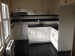 4th image of 15020 Shore Ave