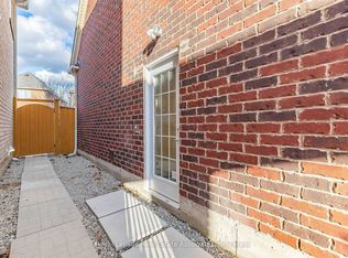 685 Gervais Ter #BASEMENT, Milton, ON L9T 7R9