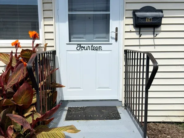141 Union Avenue #14, Bridgeport, CT 06607