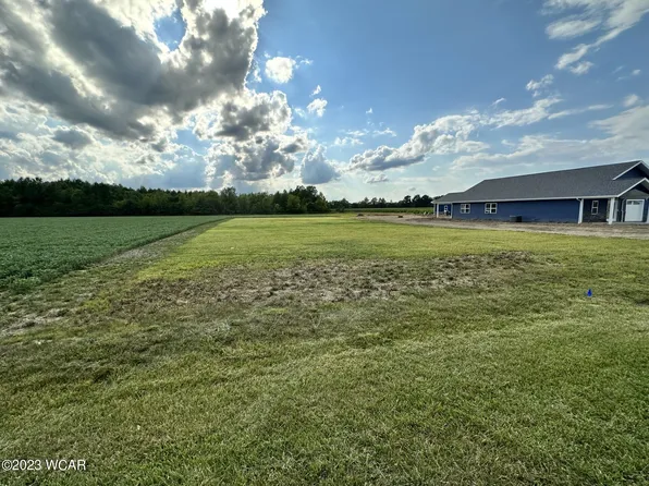 1449 Baty Rd, Lima, OH 45807