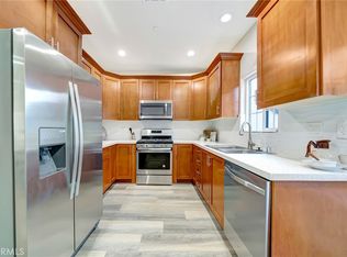 1101 N Maclay Ave UNIT 10, San Fernando, CA 91340