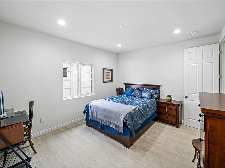 1101 N Maclay Ave #2 — Photo 19