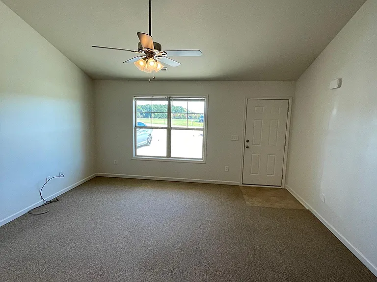 125 School Rd #A — Photo 3
