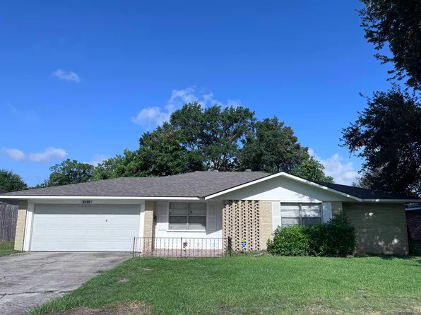 3135 Woodcrest Dr, Baton Rouge, LA 70814
