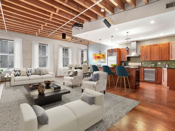 96 South St APT 3, Boston, MA 02111