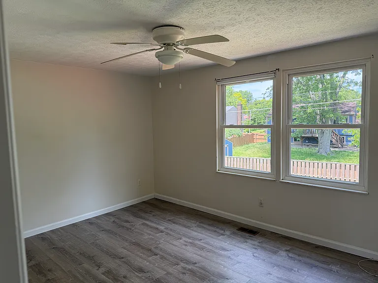 792 Majken Pl — Photo 10