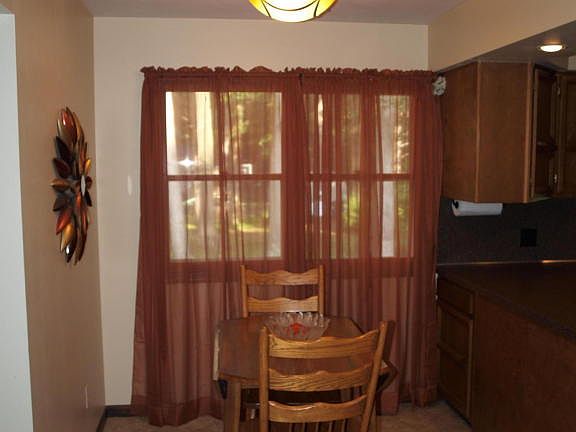 2nd image of 810 E Fennwood Cir