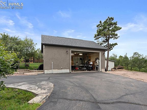 3rd image of 15721 Furrow Rd