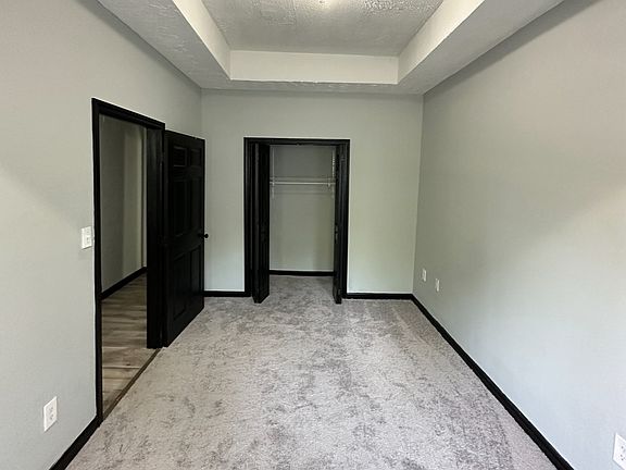 3rd image of 415 S 27th St #415