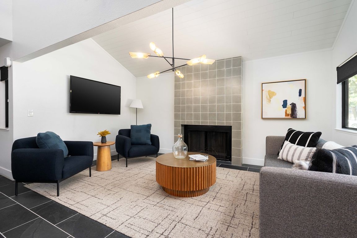 Brand New Resident Clubhouse | Creekwood | Apartments For Rent In Hayward CA