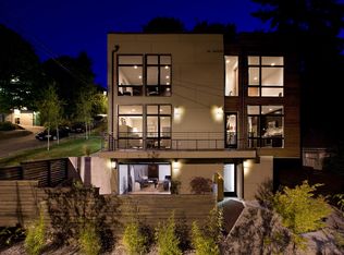 2601 3rd Ave W, Seattle, WA 98119