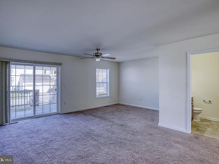 327 Tribbitt St — Photo 7