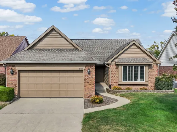 1128 Acadia Ct, Indianapolis, IN 46217