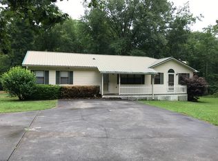 4500 Everett Springs Rd NE, Armuchee, GA 30105