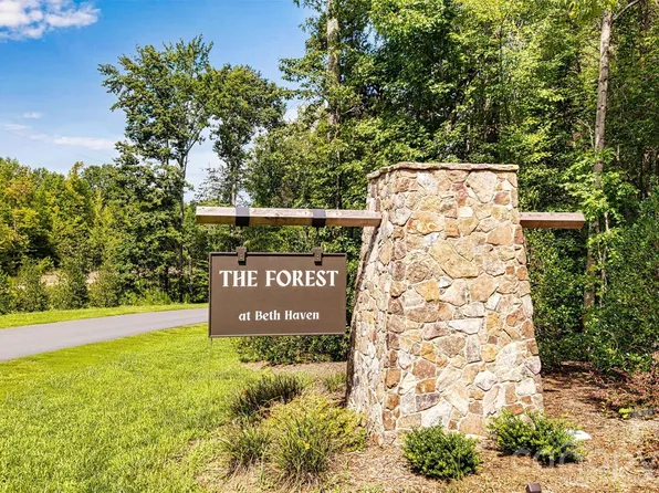 2B Hidden Forest Dr, Denver, NC 28037