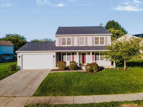 106 Wyckshire Dr, Pataskala, OH 43062