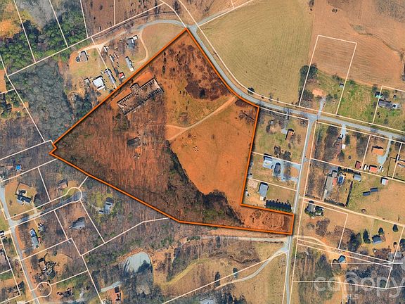 2nd image of 7467 Untz Rd